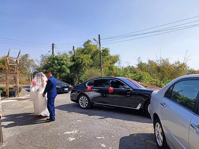 高雄大寮享溫馨 結婚禮車