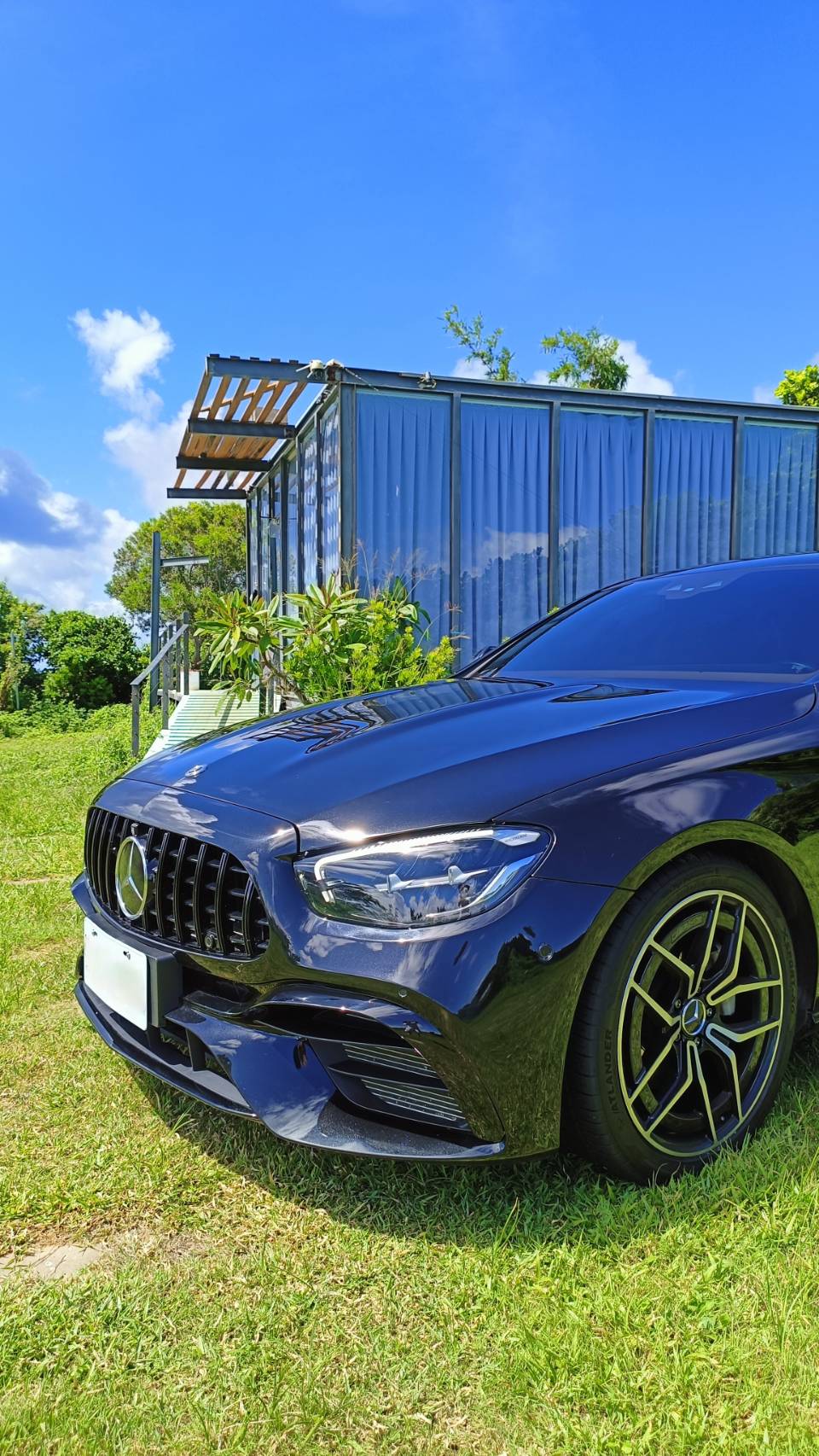 Mercedes-Benz E300 AMG（W213 FL）